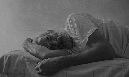 Mientras Anochece Mientras Anochece